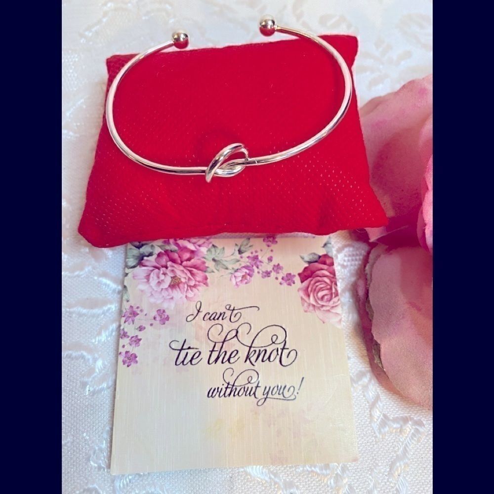 Chicnow I can’t tie the knot without you bracelet